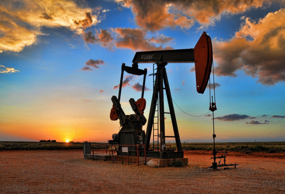 Нефть подешевела на мировых биржах