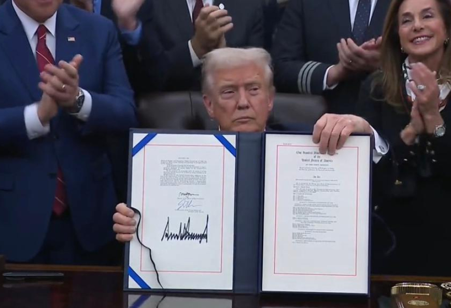 États-Unis : Trump met fin aux 43 jours de shutdown