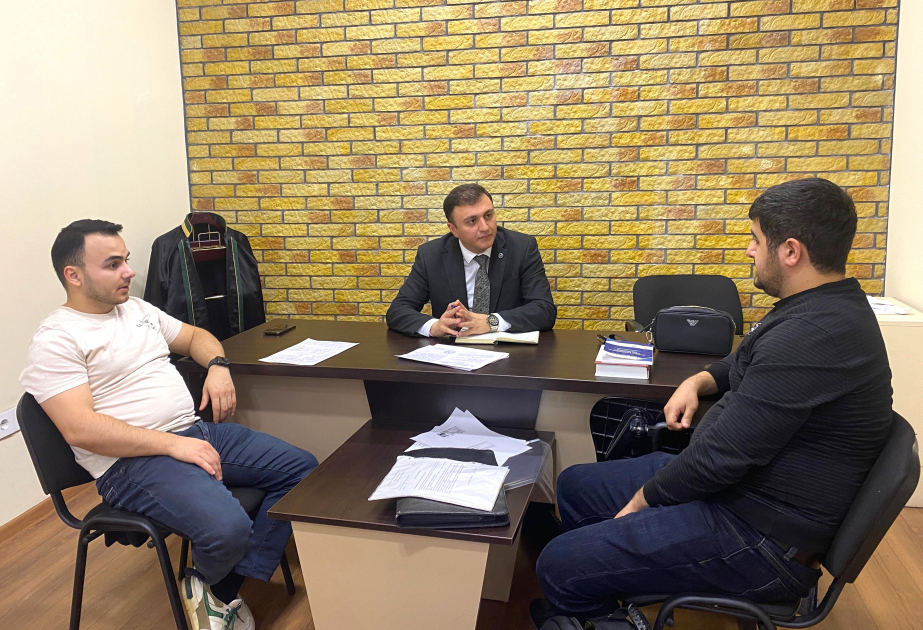 Vəkillər Kollegiyası “Açıq qapı” günü təşkil edib