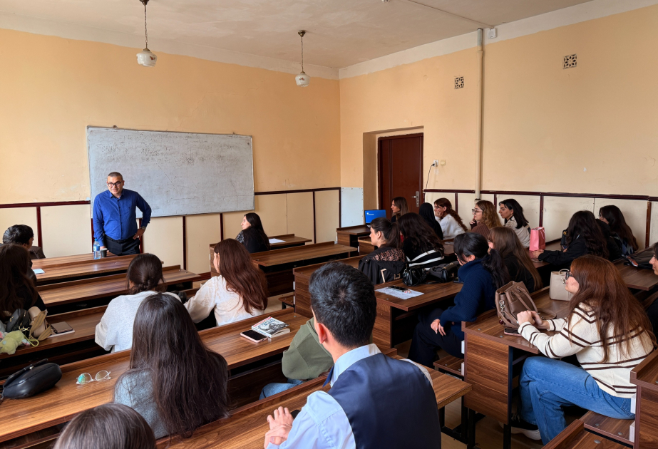 BDU tələbələri üçün “Müsahibəyə hazırlıq” mövzusunda təlim