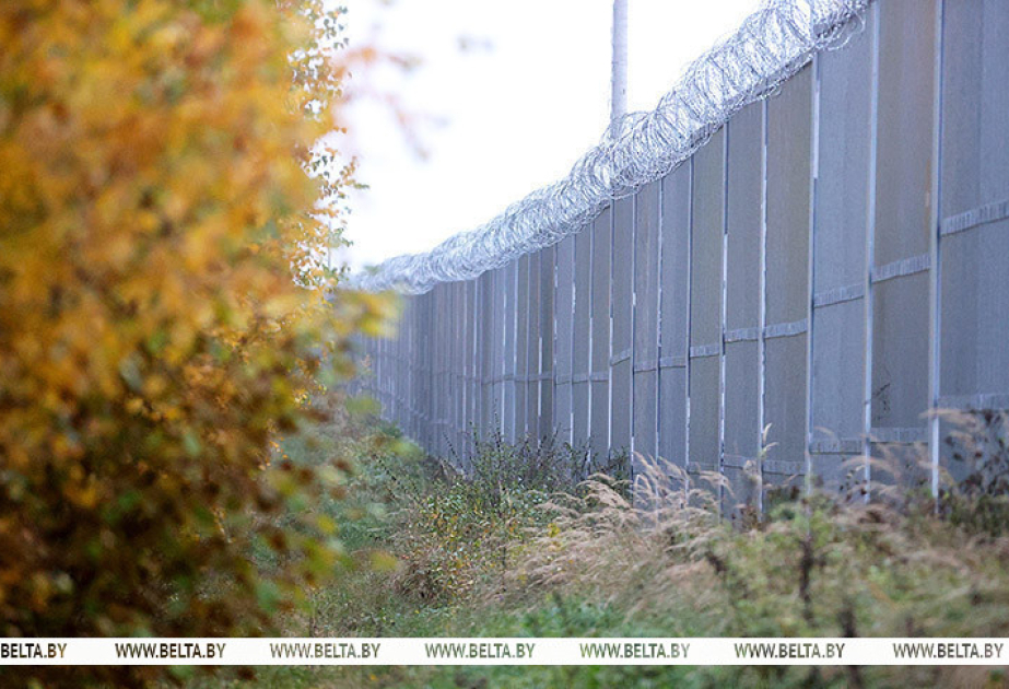 Poland begins to construct second border barrier with Belarus