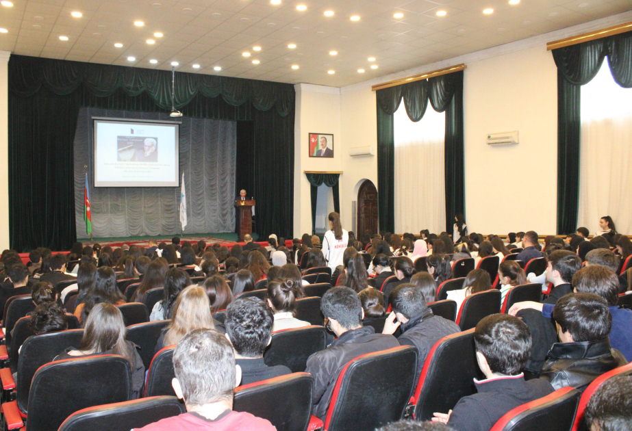 MDU-da Bəxtiyar Vahabzadəyə həsr olunmuş konfrans keçirilib