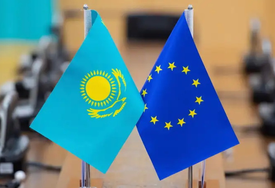 Казахстан призывает Европу ускорить проекты по разгрузке Среднего коридора