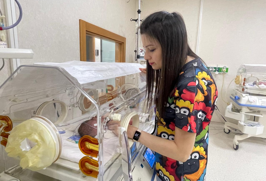 ®  Mərkəzi Gömrük Hospitalında üçəm körpələr dünyaya gəlib
