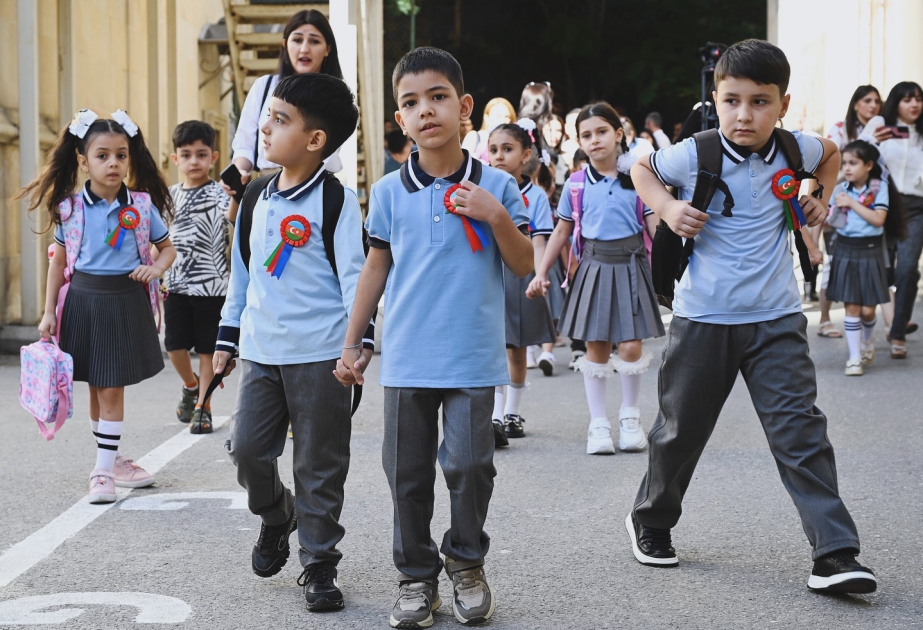 В школах начинаются осенние каникулы