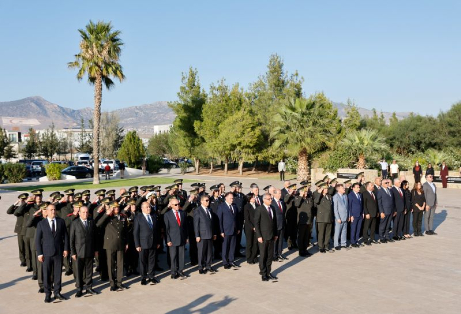 Şimali Kiprdə Respublika Gününün 42-ci ildönümü münasibətilə təntənəli tədbirlər keçirilir