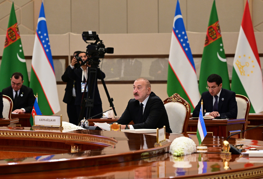 El Presidente Ilham Aliyev destacó la importante contribución de Shavkat Mirziyoyev al desarrollo de las relaciones entre Azerbaiyán y Uzbekistán