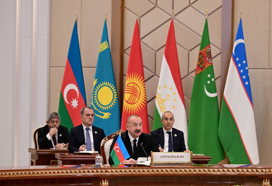 Presidente: "Asia Central y Azerbaiyán ya constituyen una región geopolítica y geoeconómica unificada cuya influencia a escala global ha aumentado significativamente"