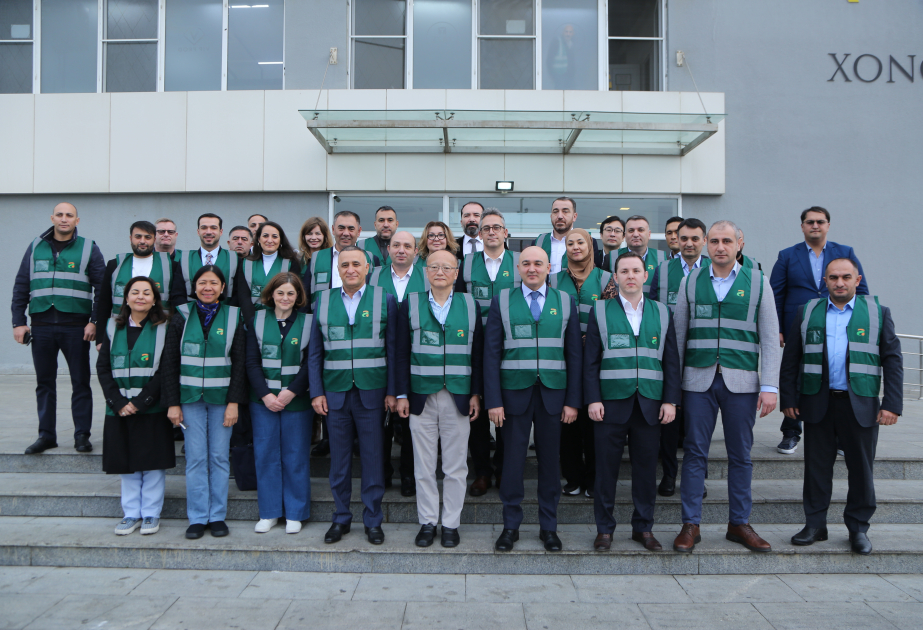 ®  Asiya İnkişaf Bankının prezidenti “Veysəloğlu”nun Məhəmmədi Logistika Mərkəzi ilə tanış olub