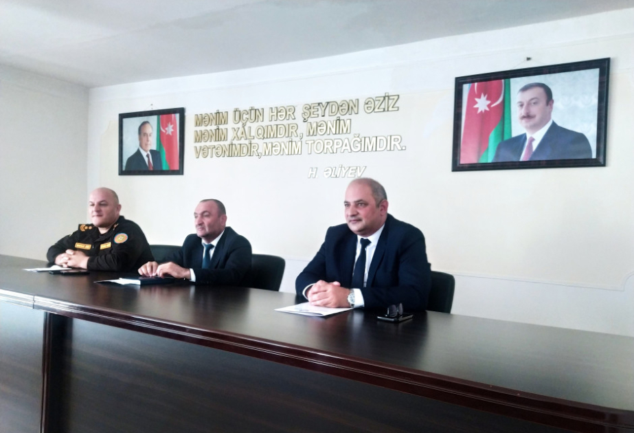 Yardımlıda fövqəladə hallara qarşı birgə fəaliyyətin təşkili ilə bağlı müzakirələr aparılıb