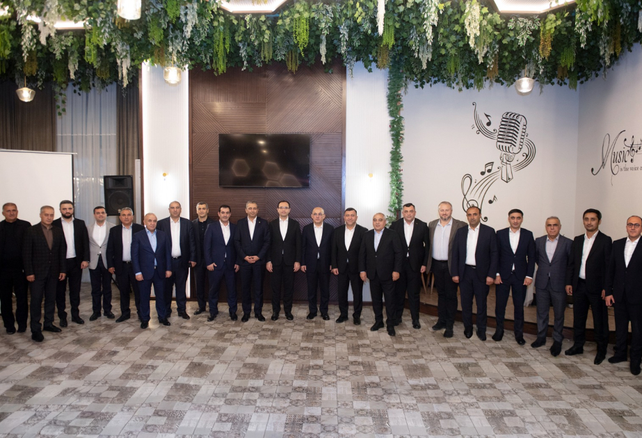 Quşçuluq sektorunun perspektivləri müzakirə edilib, təkliflər irəli sürülüb