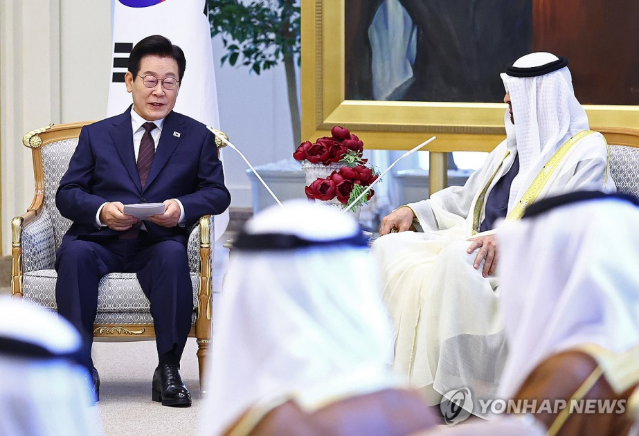 S. Korea, UAE sign MOUs on AI, nuclear energy and space at summit