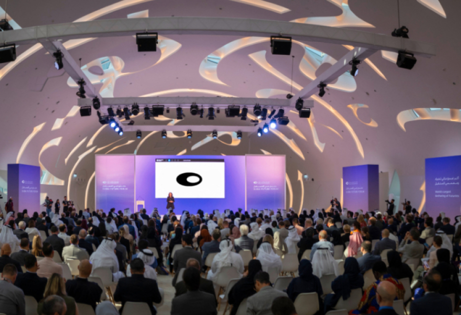 Dubay Forumunda ABŞ aliminin sensasiyalı iddiası: On il ərzində bütün genetik xəstəliklər müalicə edilə biləcək
