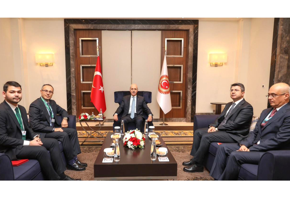 El Secretario General de TURKPA se reúne con el Presidente de la Gran Asamblea Nacional de Türkiye