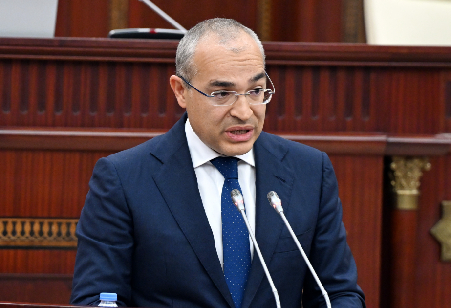 Nazir: Aşağı gəlirlərə aşağı vergi dərəcəsi tətbiq olunacaq