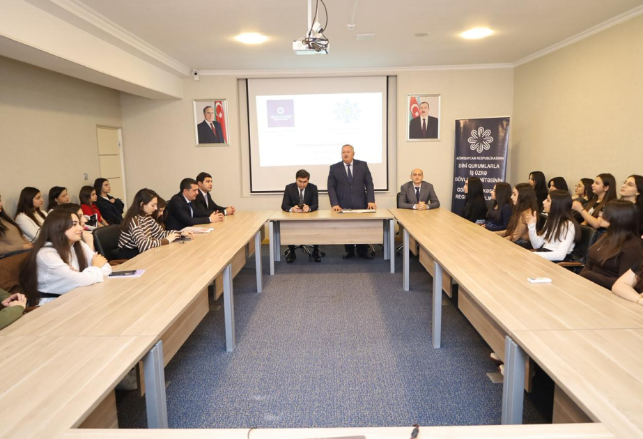 Gəncədə “Konstitusiyada din azadlığı” mövzusunda tədbir keçirilib
