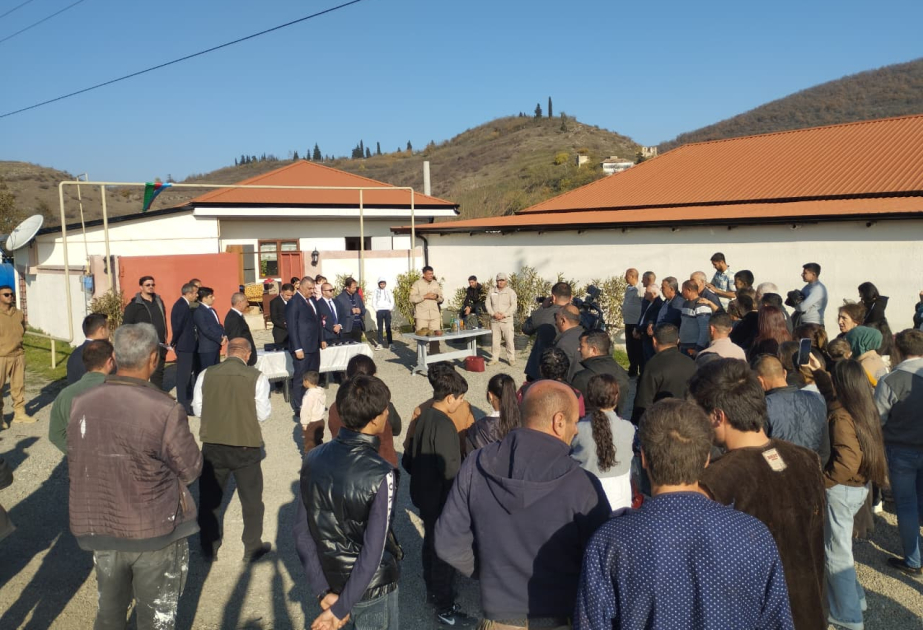Sos kəndində daha 20 ailəyə evlərinin açarları təqdim olunub - YENİLƏNİB  VİDEO