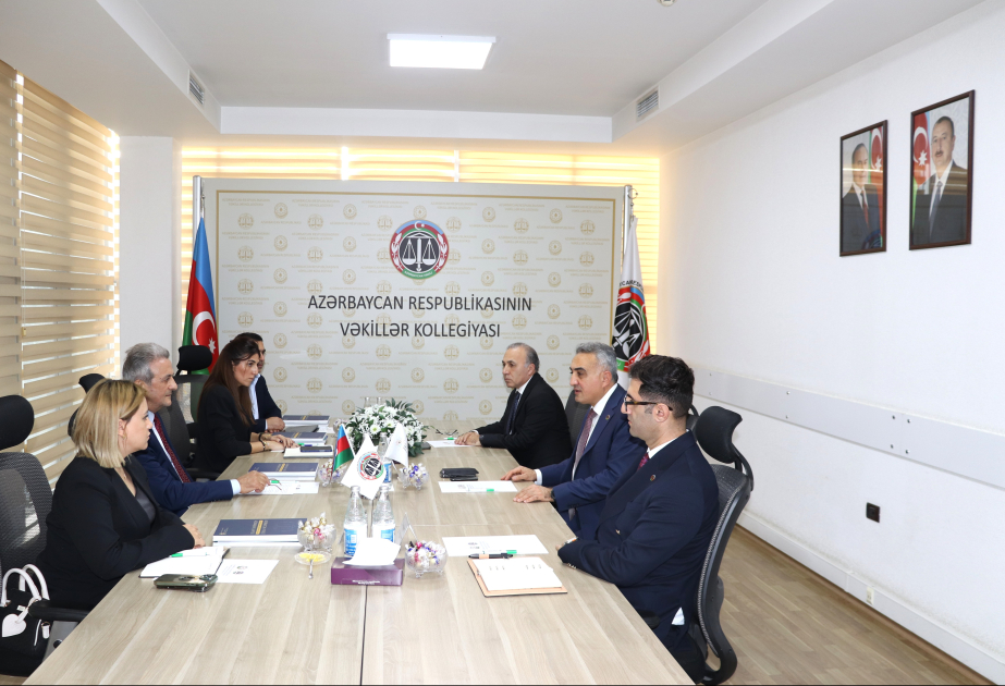 Vəkillər Kollegiyası ilə Qiymətləndiricilər Palatası arasında əməkdaşlıq imkanları müzakirə edilib