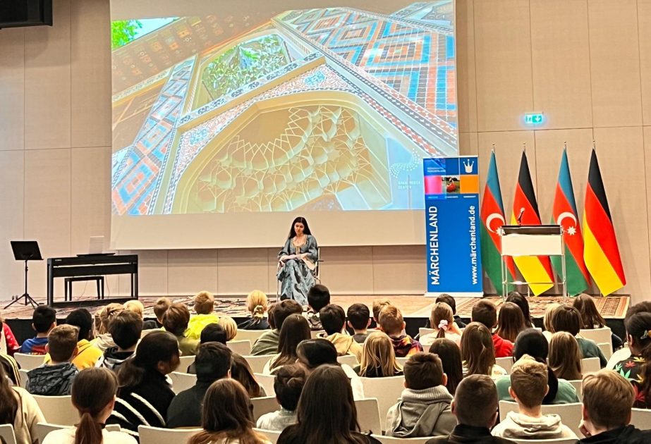 Berlinin 140 məktəblisi Azərbaycan mədəniyyəti ilə tanış olub