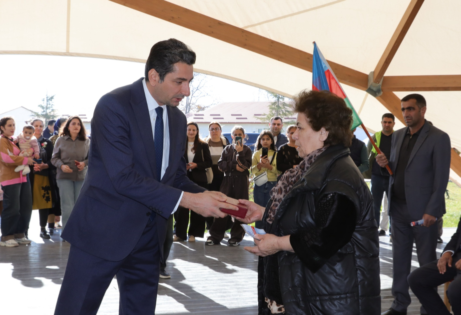 Another 25 families relocated to Khojaly district get house keys