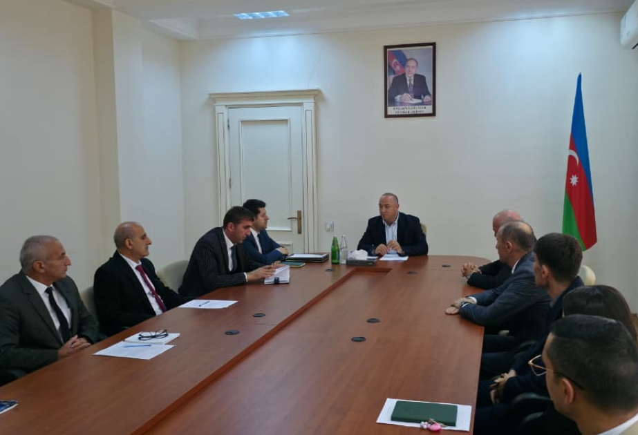 Kənd Təsərrüfatı Nazirliyinin Aparat rəhbəri Astarada vətəndaşların müraciətlərini dinləyib