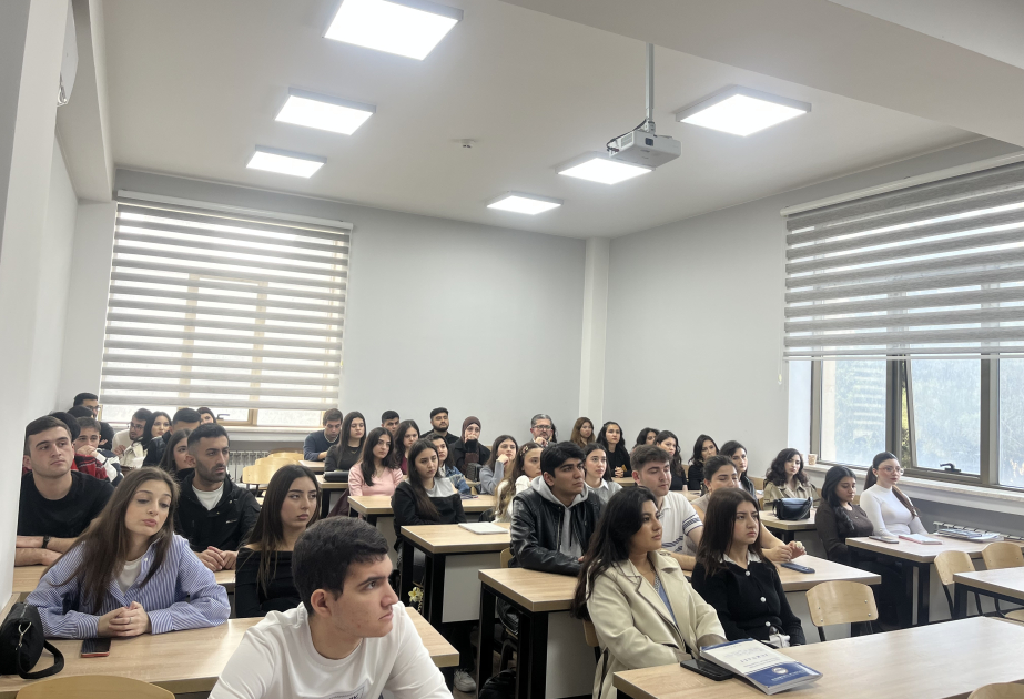 “İş dünyası çağırır” mövzusunda təlim