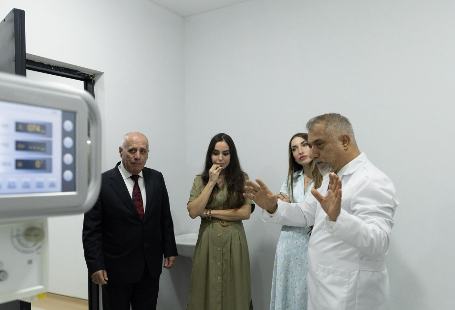 Leyla Əliyeva və Alena Əliyeva Lənkəran Dövlət Universitetinin nəzdində yaradılmış Baytarlıq Klinikası ilə tanış olublar