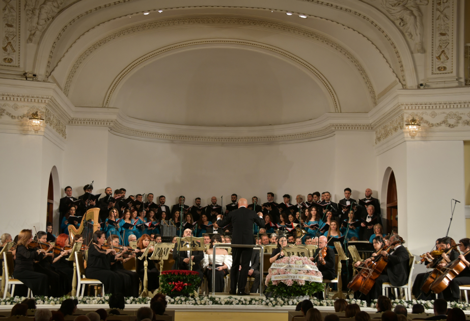 Dövlət Akademik Filarmoniyasında Vasif Adıgözəlovun 90 illik yubileyinə həsr edilmiş konsert olub