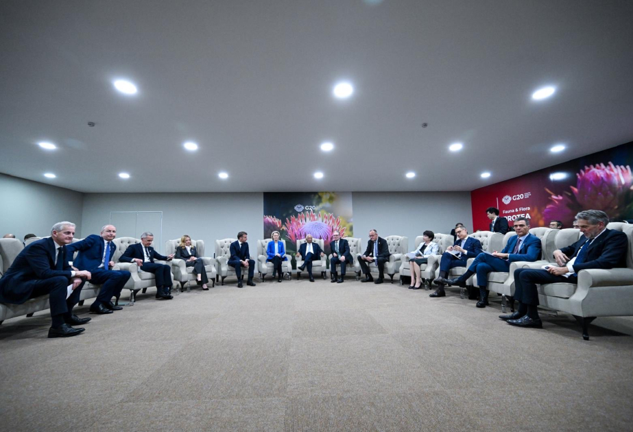 Bir sıra ölkələrin liderləri ABŞ-ın sülh planında Ukrayna Silahlı Qüvvələrinin məhdudlaşdırılması təklifindən narahatlıqlarını bildiriblər