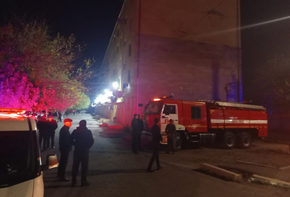 FHN: Goranboyda binada mənzilin döşəməsi çöküb, 4 nəfər xəsarət alıb