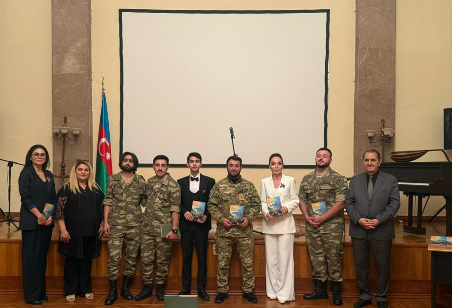 “İgidlərin sözü” layihəsinin ikinci antologiyası təqdim olunub