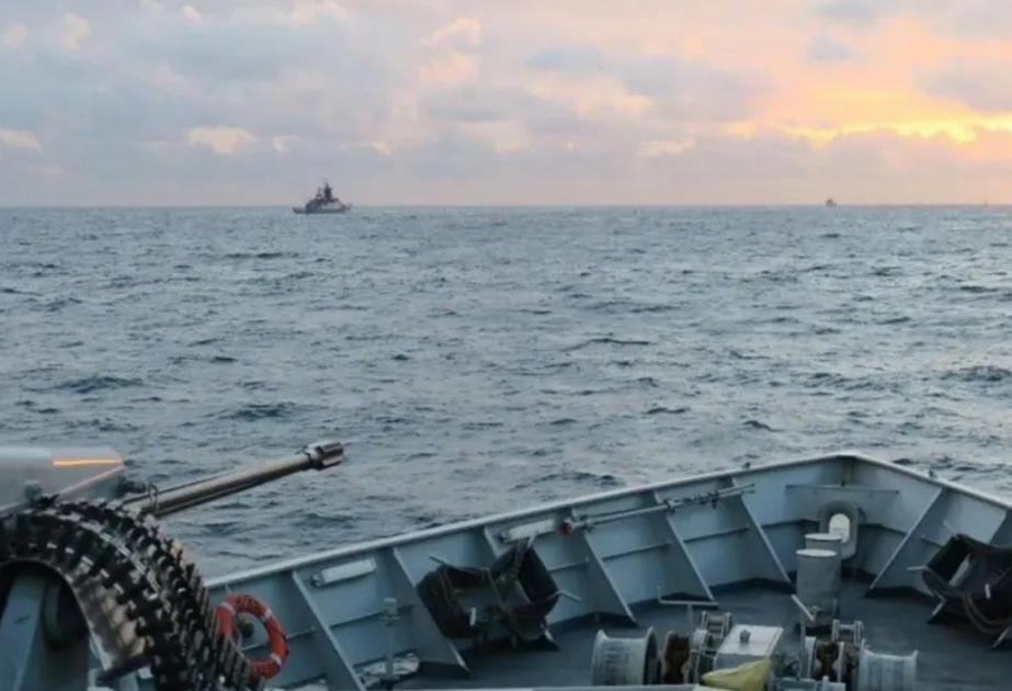 Royal Navy intercepts two Russian ships in English Channel