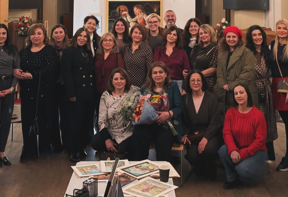 Azerbaijani artist's "Seven Beauties" exhibition unveiled in London