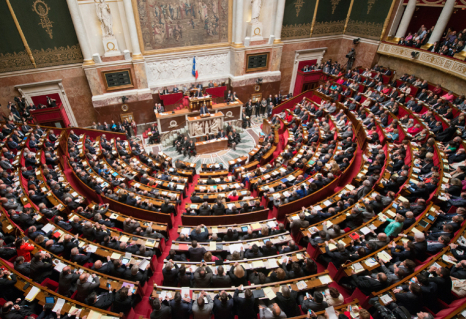 France : Les députés rejettent massivement le budget 2026