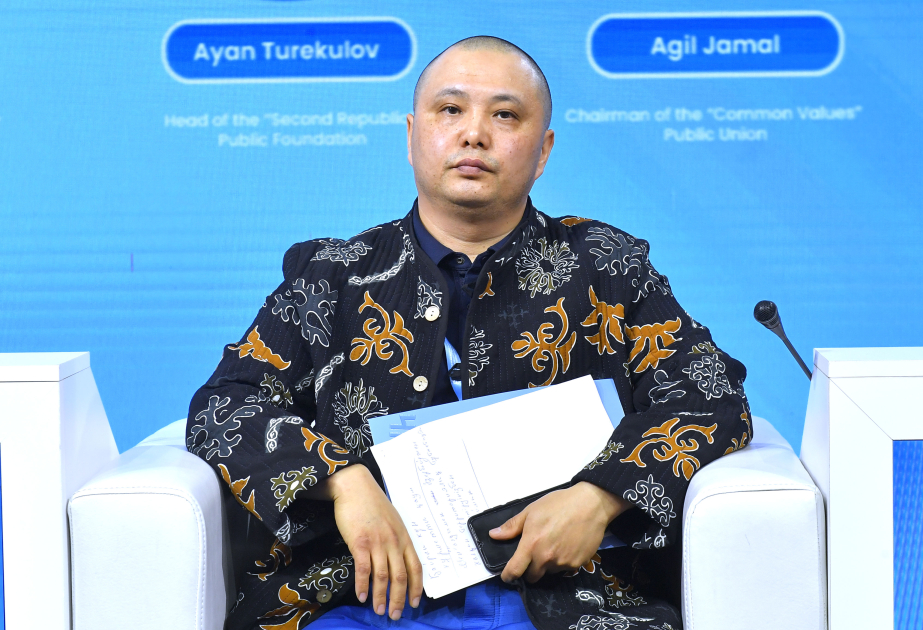 Ayan Turekulov: Qazaxıstan-Azərbaycan birliyi Türk dünyasının gücünü artırır