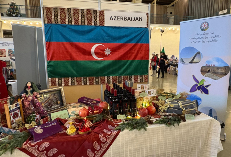 Azerbaiyán está representado en la feria benéfica de Bratislava