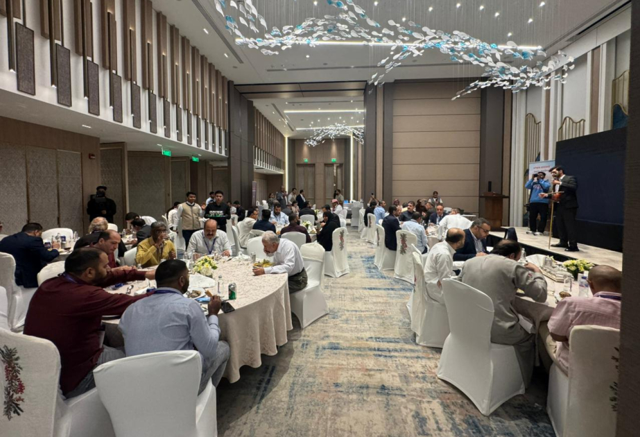 Azerbaiyán presenta su potencial turístico en Arabia Saudita