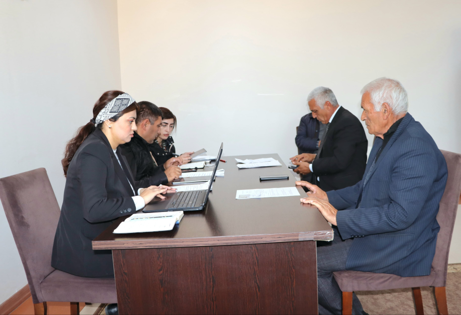Naxçıvanda əkinlərin bəyan olunması üçün fermerlərə səyyar xidmət göstərilir