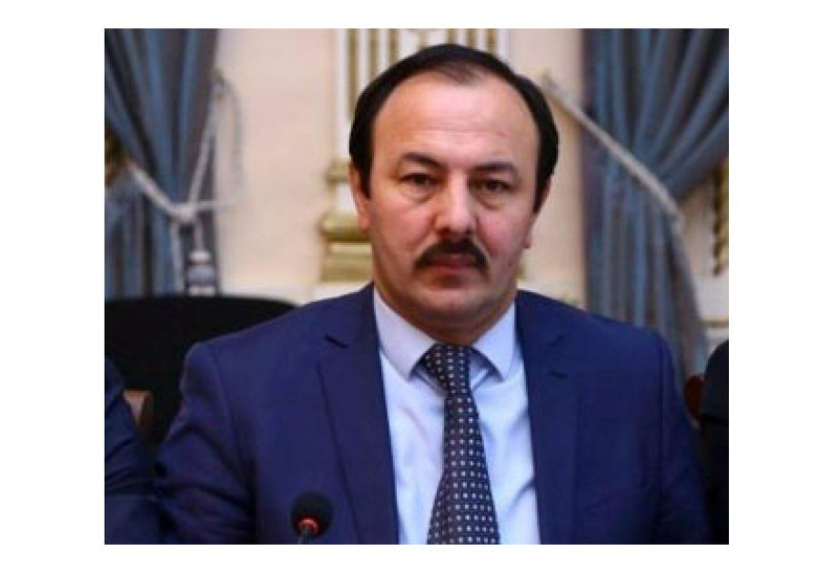 Əkbər Qoşalı: Dəb üçün işlədilən yad sözlər dilimizi korlayır