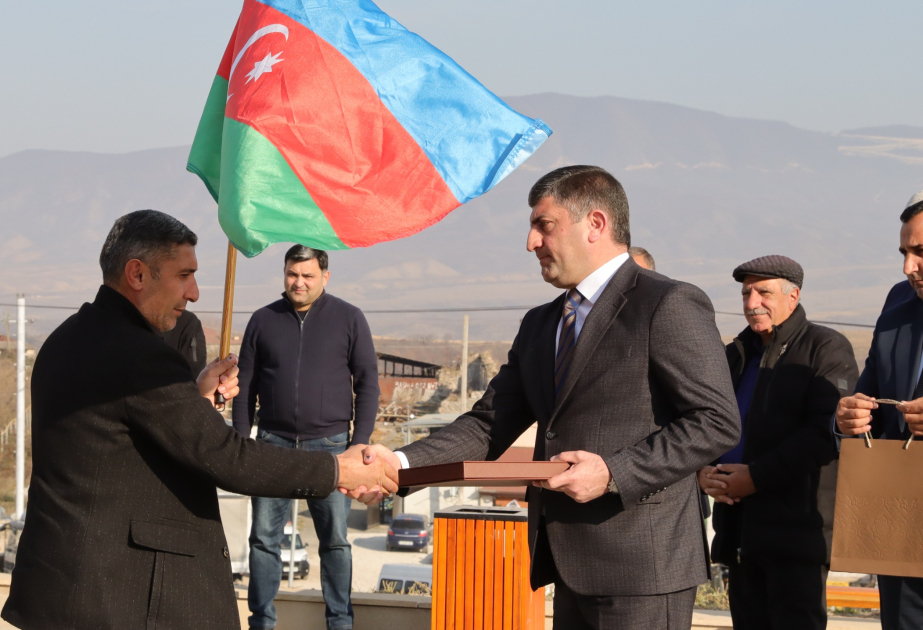 11 more families resettled in Khanyurdu village of Khojaly district receive house keys