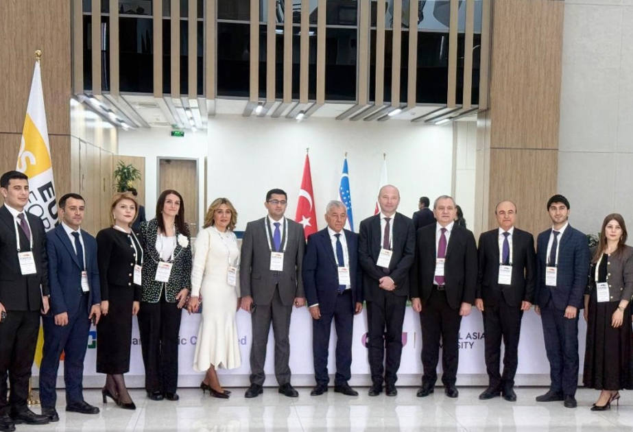 Rektor QS forumunda BMU-nun innovasiya və beynəlxalq tərəfdaşlıq modelini təqdim edib
