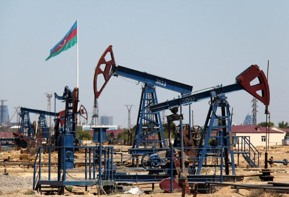انخفاض سعر النفط الاذربيجاني