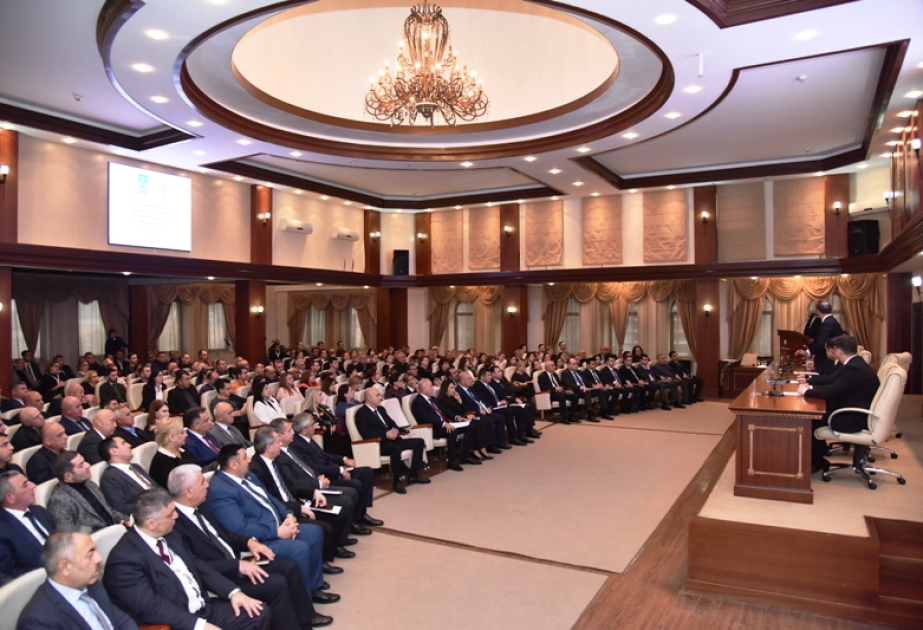 Paytaxt rayonlarında qarlı havalara hazırlıqla bağlı müşavirələr başa çatıb