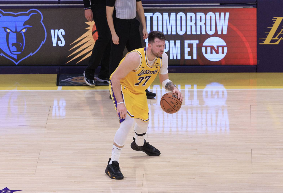NBA-da növbəti oyunlar keçirilib