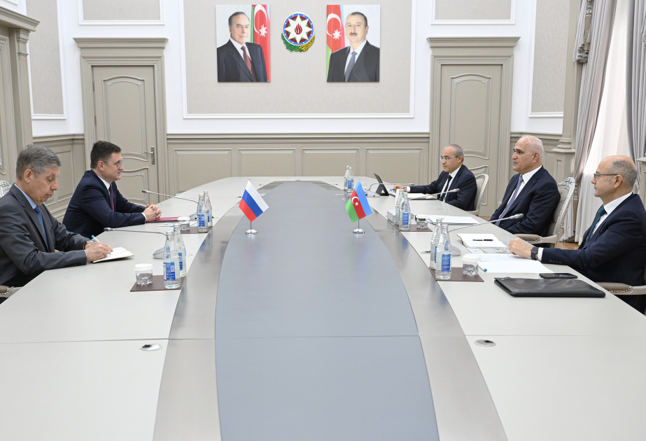 Baş nazirin müavini Şahin Mustafayev Rusiya hökuməti sədrinin müavini Aleksandr Novak ilə görüşüb