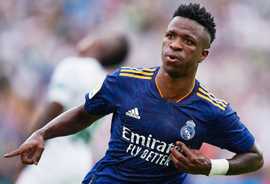 Винисиус отказался от продления контракта с «Реалом» из-за Алонсо