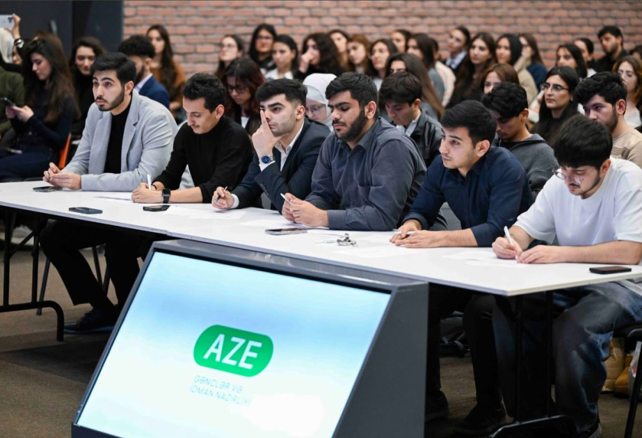 “158 maddə” adlı açıq debat turnirinin final mərhələsi keçirilib