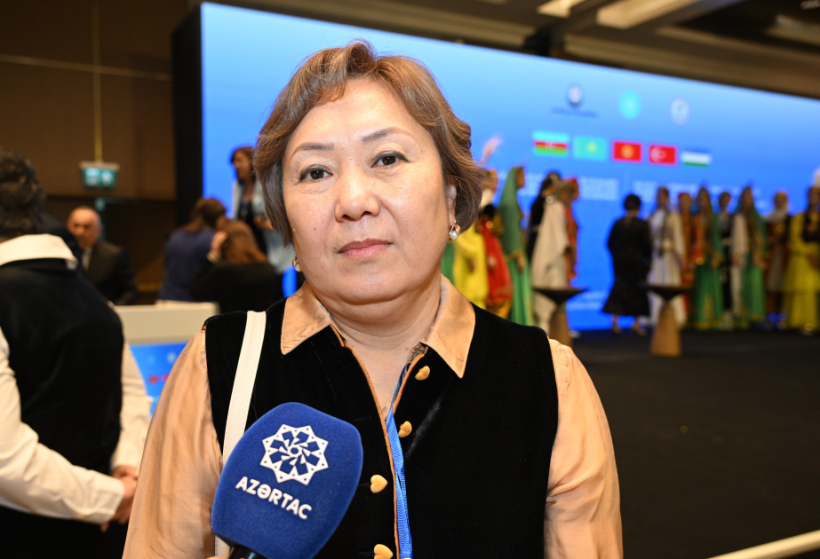 Nəzirə Şermatova: TDT-yə üzv ölkələrdən olan tibb bacıları ilə təcrübə mübadiləsi aparmalıyıq