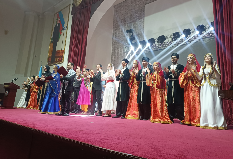 Azərbaycan Tibb Universitetində Mədəniyyətlərarası Tələbə Festivalı keçirilib VİDEO