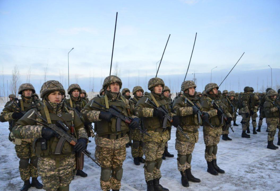 Казахстан готовит крупные армейские учения